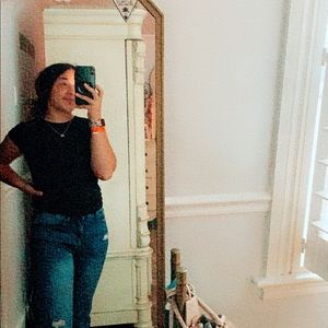 Meet your Posher, Ciara